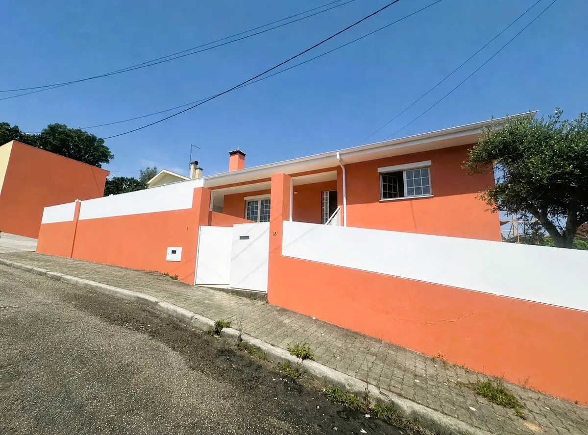 moradia-t3-venda-canedo-santa-maria-da-feira-aveiro