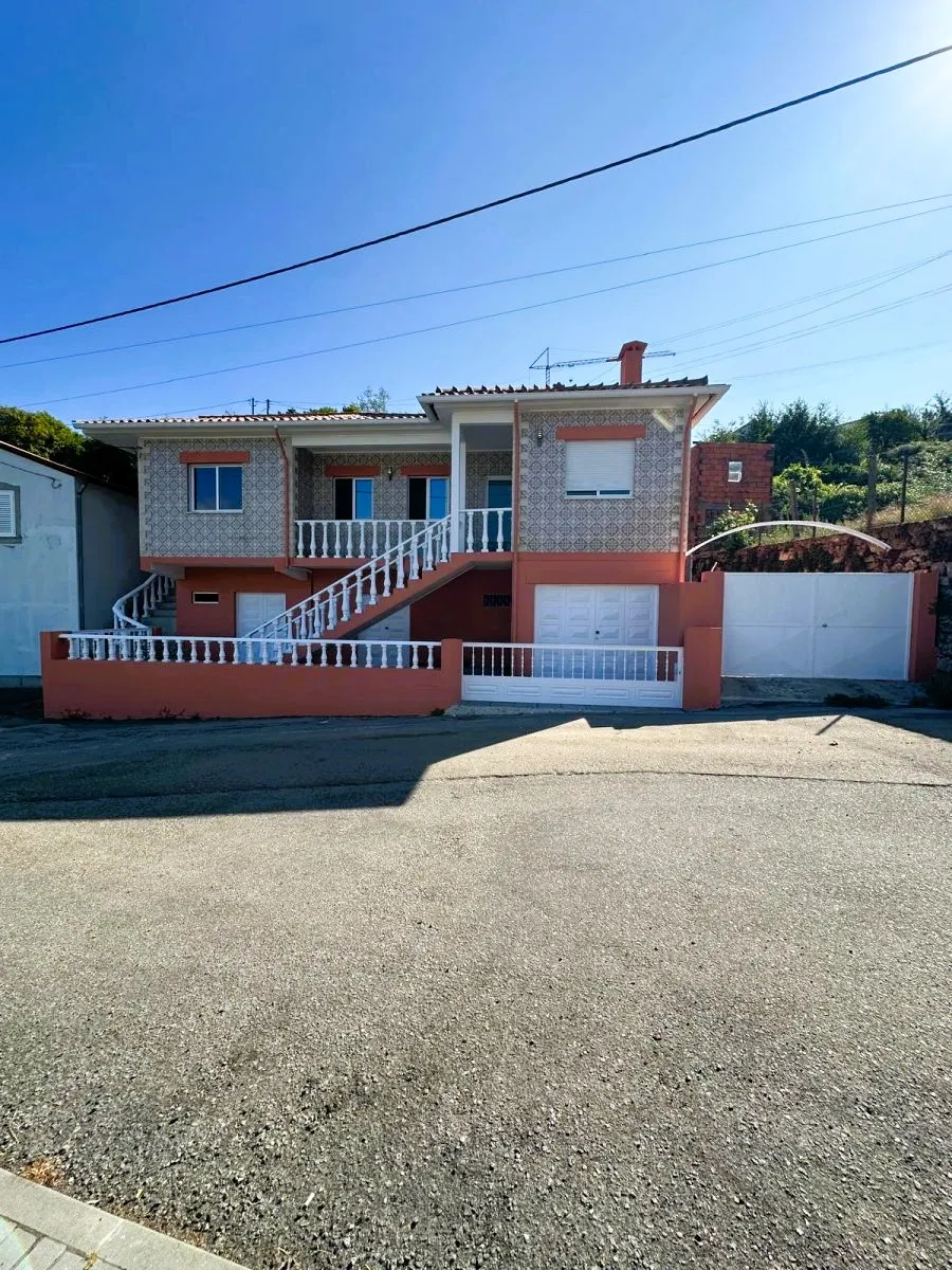 moradia-t4-venda-dornelas-sever-do-vouga-aveiro